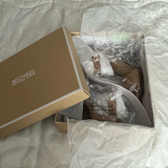 Michael by Michael Kors Lena Leather Wedge - Picture 3 of 11